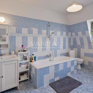 Magnifique Hôtel de maître de ± 600 m², jardin et garage
