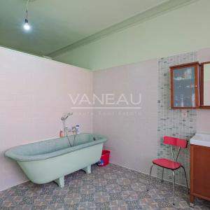Magnifique Hôtel de maître de ± 600 m², jardin et garage