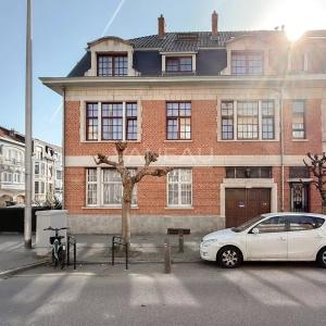 Magnifique Hôtel de maître de ± 600 m², jardin et garage