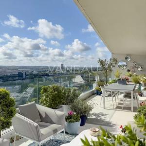 PENTHOUSE AVEC TERRASSE & VUE EXCEPTIONNELLE