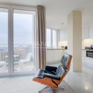 SOMPTUEUX PENTHOUSE AVEC VUE UNIQUE SUR LE CINQUANTENAIRE