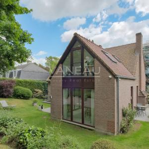 Superbe villa 4 chambres + jardin à Uccle !