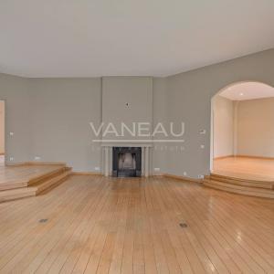 Parc Brugmann - Villa de ± 450 m² bruts avec jardin & garage
