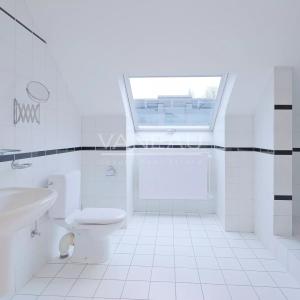 Parc Brugmann - Villa de ± 450 m² bruts avec jardin & garage