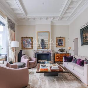 ETANGS D'IXELLES, SUPERBE HÔTEL DE MAÎTRE