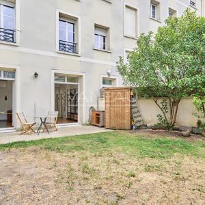 Boulogne-Billancout - Juste Limite Paris XVIè - Jardin intérieur à usage Privatif, rue Résidentielle