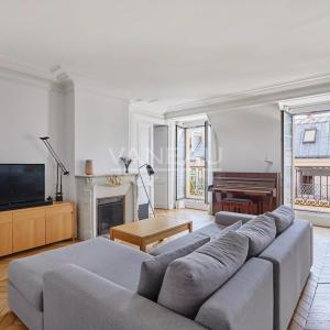 Appartement 4 Pièces - 97.30m² - Bail code Civil 11 mois