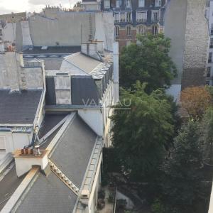 Élégant studio rénové à deux pas du Bon Marché