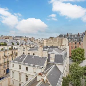 Élégant studio rue du Bac
