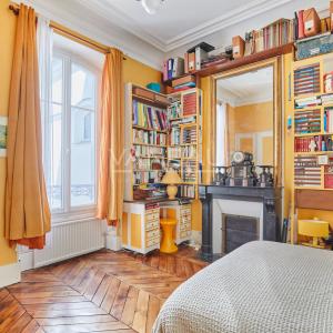 PARIS 7 - RUE DE BABYLONE - 2 chambres