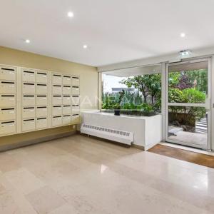 Paris XIXe - Rue de Romainville - Studio -