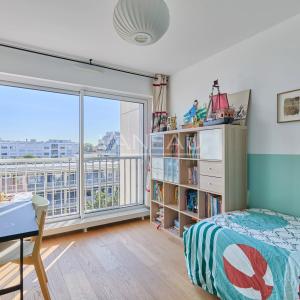 Paris VIe - Vavin / Notre-Dame-des-Champs - Appartement familial en étage élevé