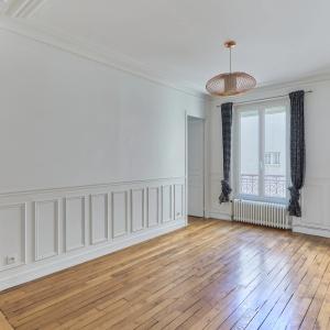 PARIS XVIIIème  3 pièces  54.90m²