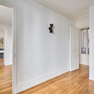 PARIS XVIIIème  3 pièces  54.90m²