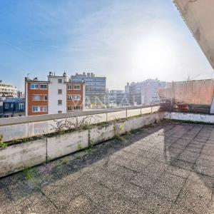 Place d'Alleray - 2 pièces avec terrasse et vue dégagée