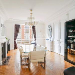PARIS XVI - Chaillot | Élégant appartement de réception et familial de 210 m².