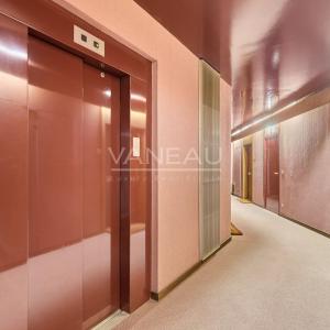 Paris XVe - Cambronne - Appartement trois pièces avec balcon