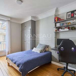 Paris XVIe - Sainte Perrine - Bel appartement familial - Trois ou quatre chambres en étage élevé - Sectorisation J.B Say