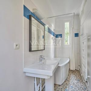 Maison familiale avec terrasse au pied de la Butte aux Cailles, Paris 13ème