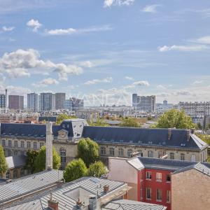 Paris XVIe - Village d'Auteuil - Exceptionnel appartement au dernier étage - Terrasse et toit terrasse avec vues panoramiques.