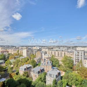 Paris XVIe - Village d'Auteuil - Exceptionnel appartement au dernier étage - Terrasse et toit terrasse avec vues panoramiques.