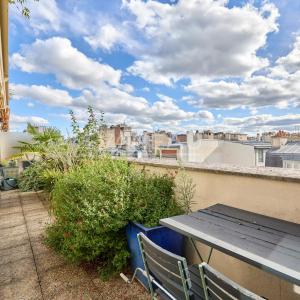 PARIS VIe — VAVIN — TERRASSE ET VUES DÉGAGÉES