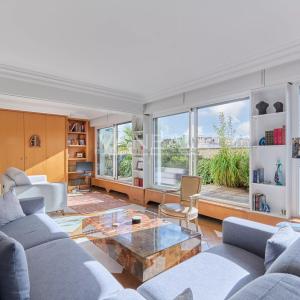 PARIS VIe — VAVIN — TERRASSE ET VUES DÉGAGÉES