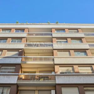 Paris XVe - Charles Michels -  5 pièces - terrasse - parking