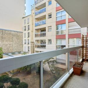 Paris XVe - Charles Michels -  5 pièces - terrasse - parking
