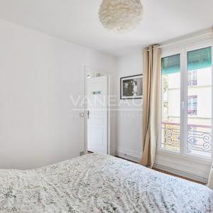 PARIS XVe - Volontaires : Appartement trois pièces au calme