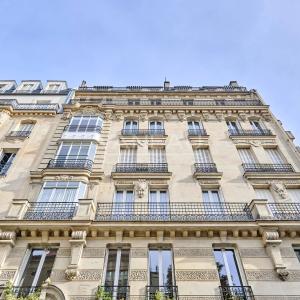 Paris XIV – Mairie du XIV – Appartement familial étage élevé