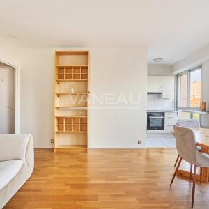 Paris XVe - Cambronne - Etage élevé