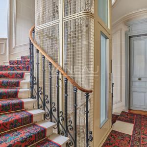 Paris XVe - Suffren Breteuil : Appartement familial vendu avec occupation temporaire