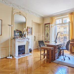 Paris, Place de Breteuil, viager occupé 7 ans