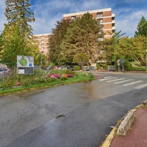 Résidence standing - 4 pèces avec terrasse - piscine et tennis ....