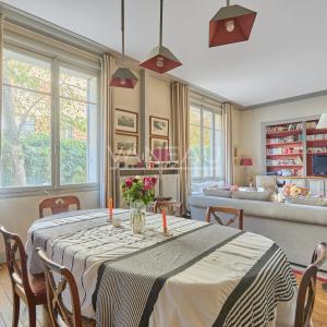 Boulogne - Appartement de charme aux beaux volumes