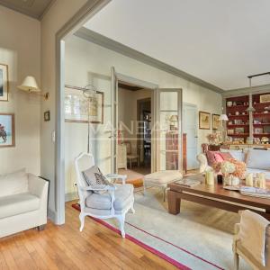 Boulogne - Appartement de charme aux beaux volumes