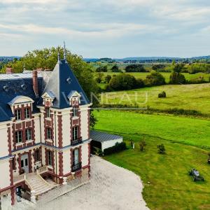 Propriété équestre de 7,8 ha avec château, Pays d'Auge