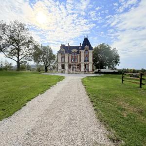 Propriété équestre de 7,8 ha avec château, Pays d'Auge