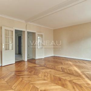 PARIS XVe - Lecourbe/Cambronne : Appartement trois pièces ensoleillé