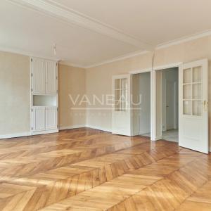 PARIS XVe - Lecourbe/Cambronne : Appartement trois pièces ensoleillé
