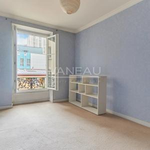 PARIS XVe - Lecourbe/Cambronne : Appartement trois pièces ensoleillé