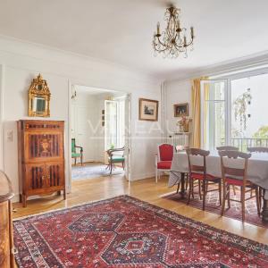 PARIS XVe - Lecourbe/Cambronne : Appartement trois pièces avec vue dégagée sur verdure