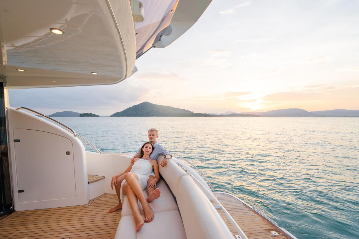 Yacht