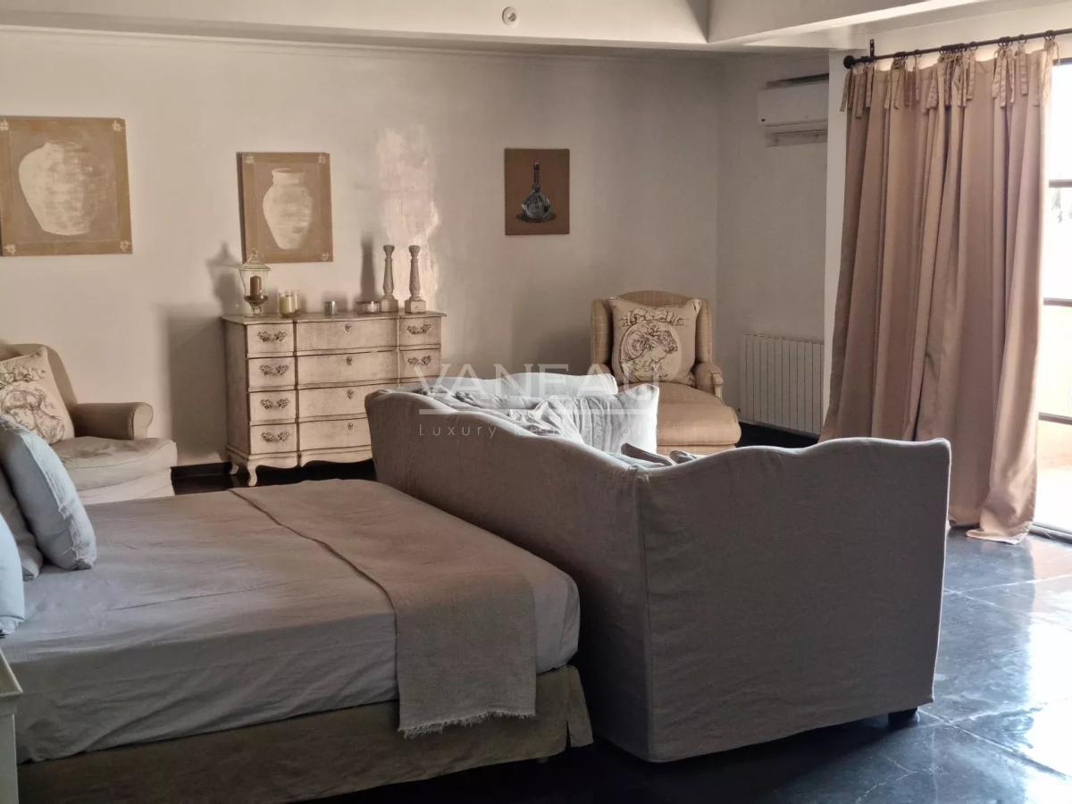 *** Villa route d'Amizmiz 1200m² ***