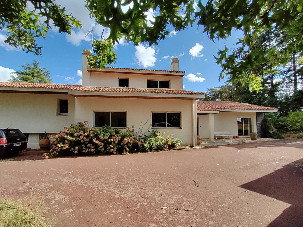 Sur la plaine d'Oudon - Maison d'architecte avec piscine et terr