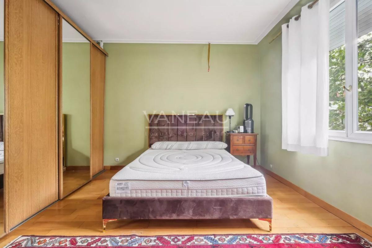 BOULOGNE / Porte de Saint Cloud / Bel appartement