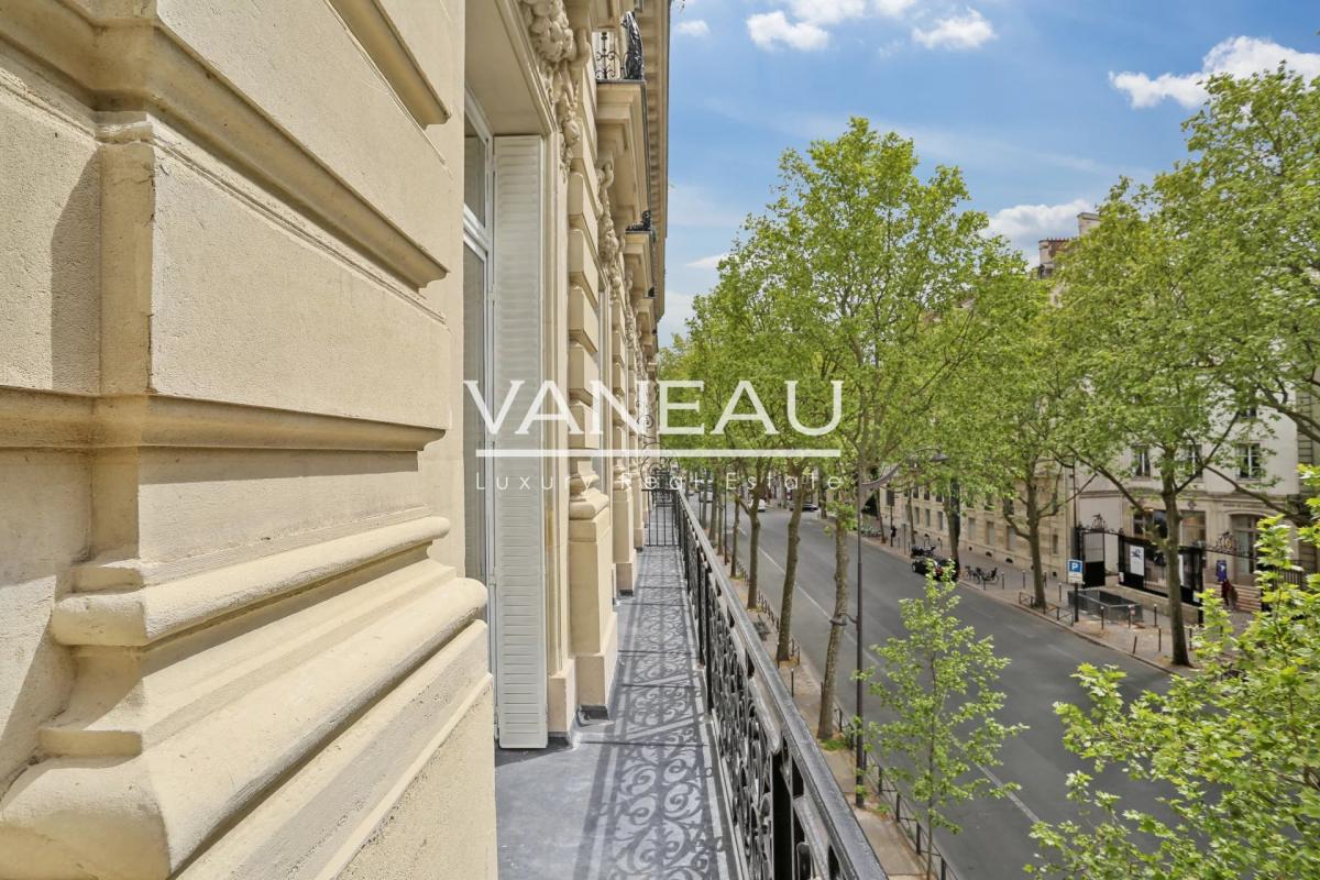 VIIe - Exceptionnel - Bac - Solferino