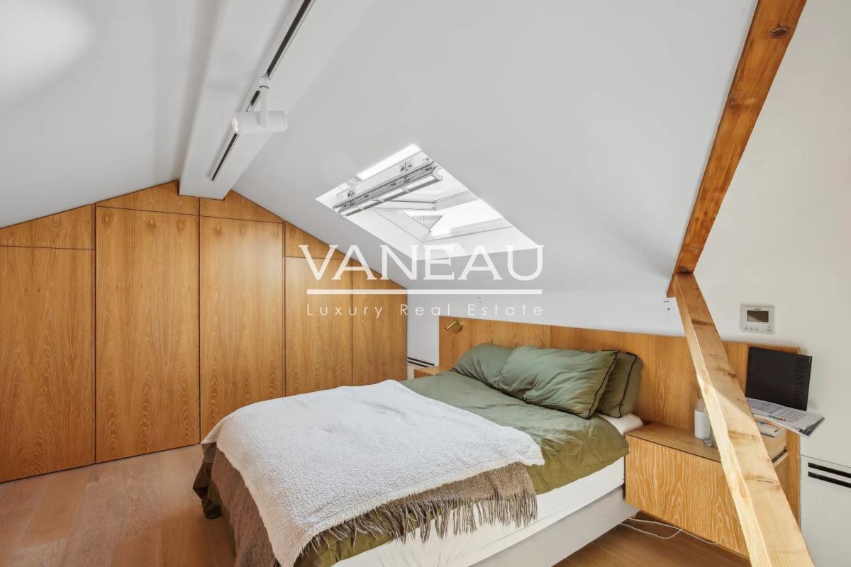 Puteaux Village - Duplex familial et de réception baigné de lumi