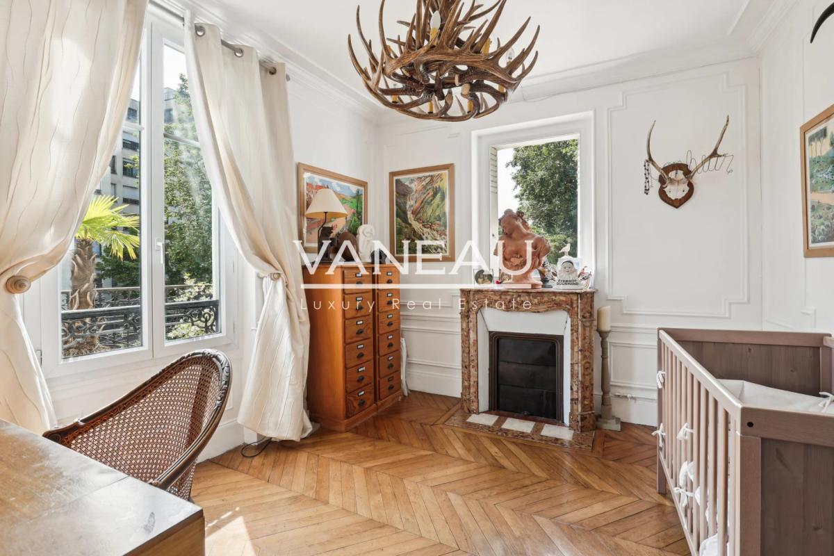 Saint- Cloud - Maison familiale de charme